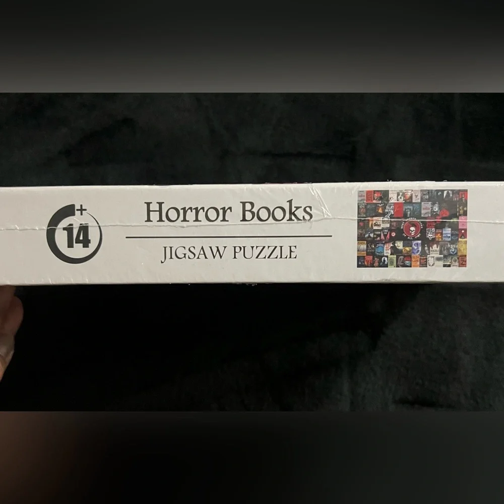 Jigsaw Puzzle "Best Horror Books of All Time", 1000 Piece, 50x70, New Sealed Box - Picture 4 of 6